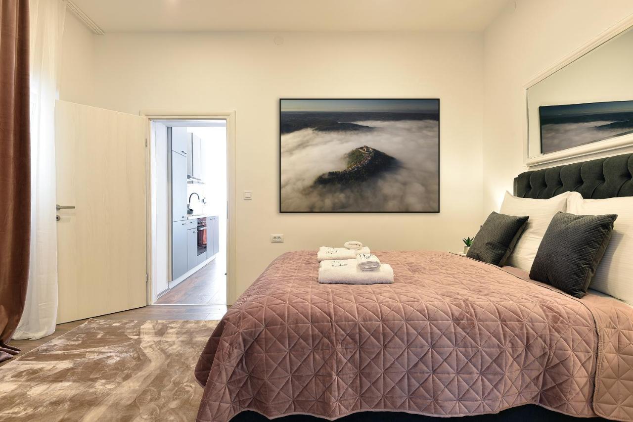 D&A Central Luxury Apartments With Free Parking Pula Exterior photo